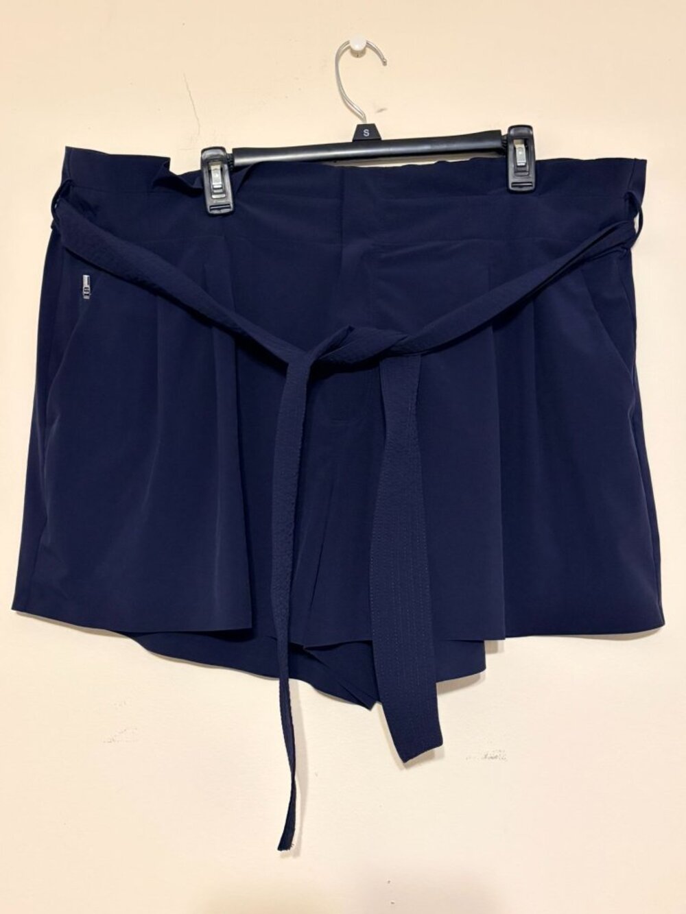 Women's Athleta Skyline Short Belted Navy Blue Plus Size 20 4" Inseam